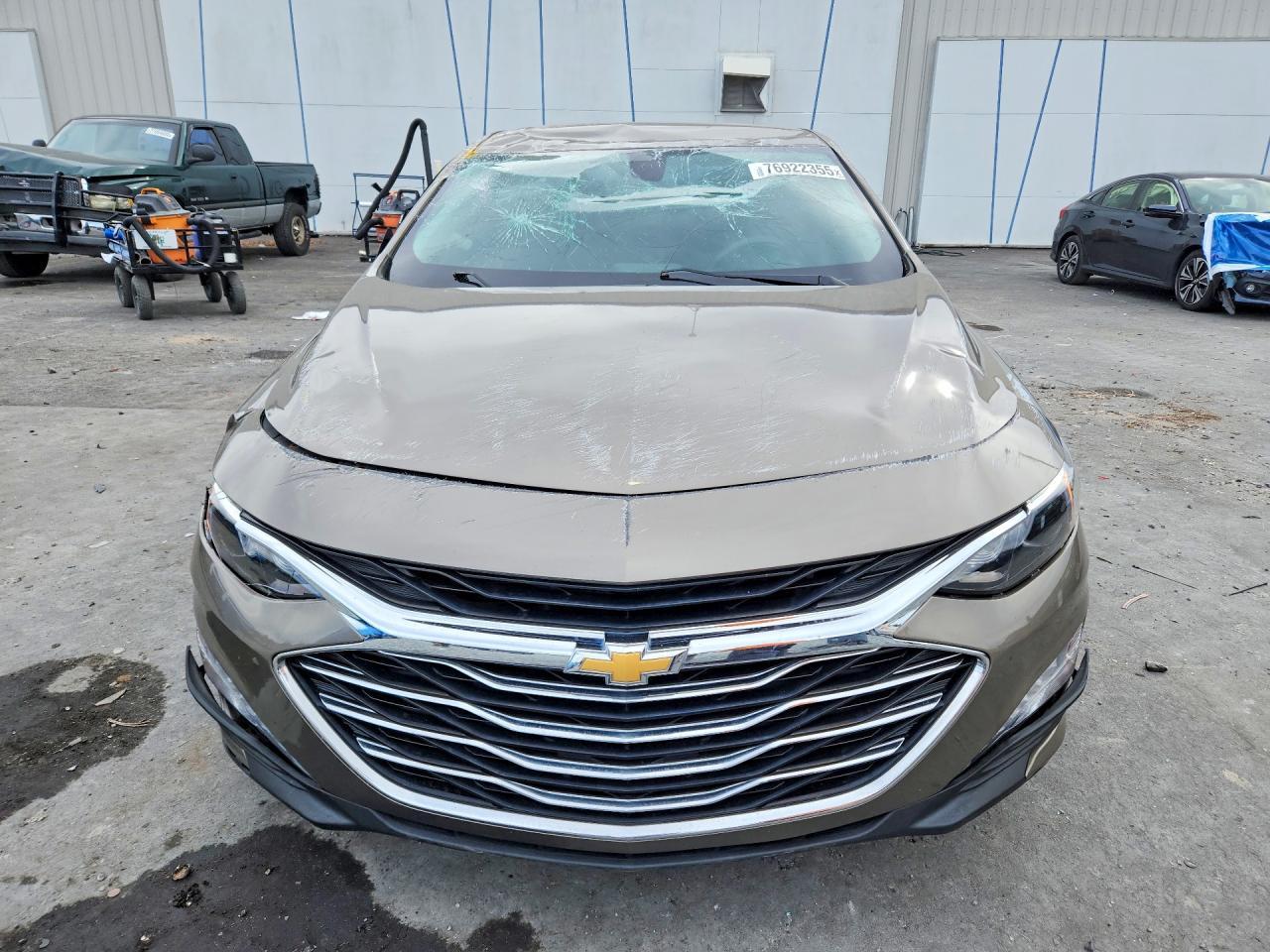 2020 Chev Malibu lt
