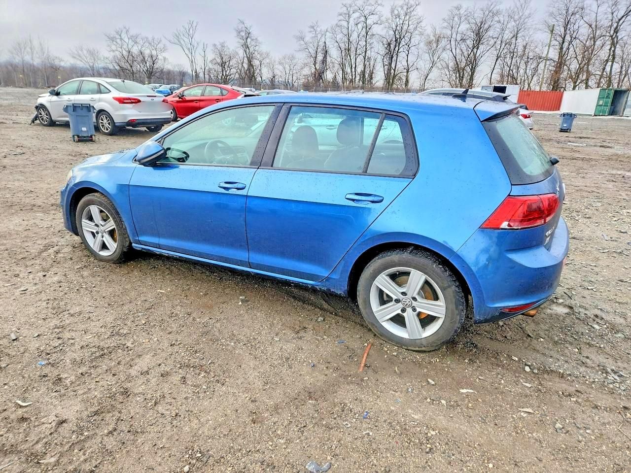 2017 Volkswagen Golf s