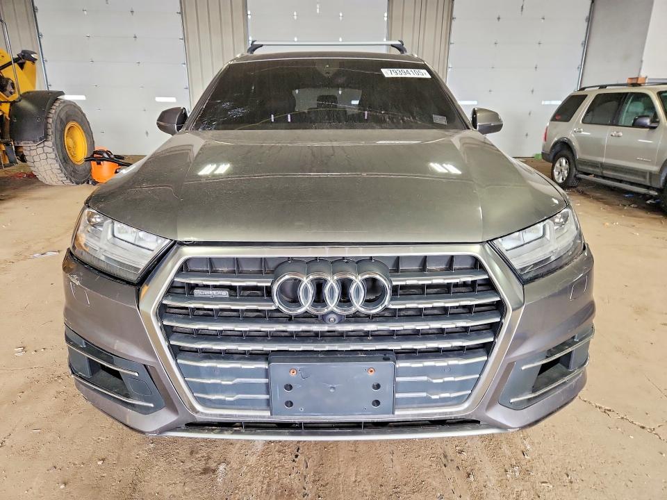 2017 Audi Q7 Premium Plus