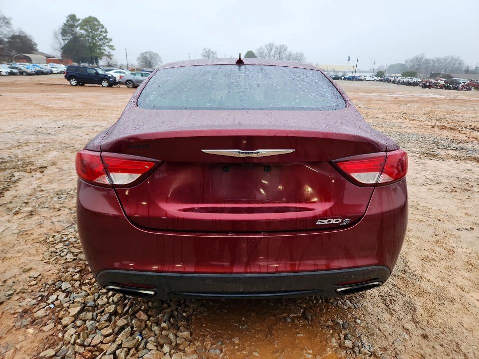 2015 Chrysler 200 s