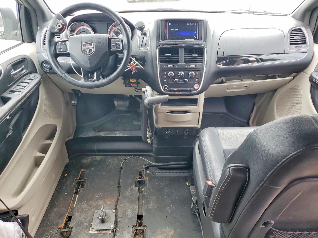 2017 Dodge Grand Caravan sxt