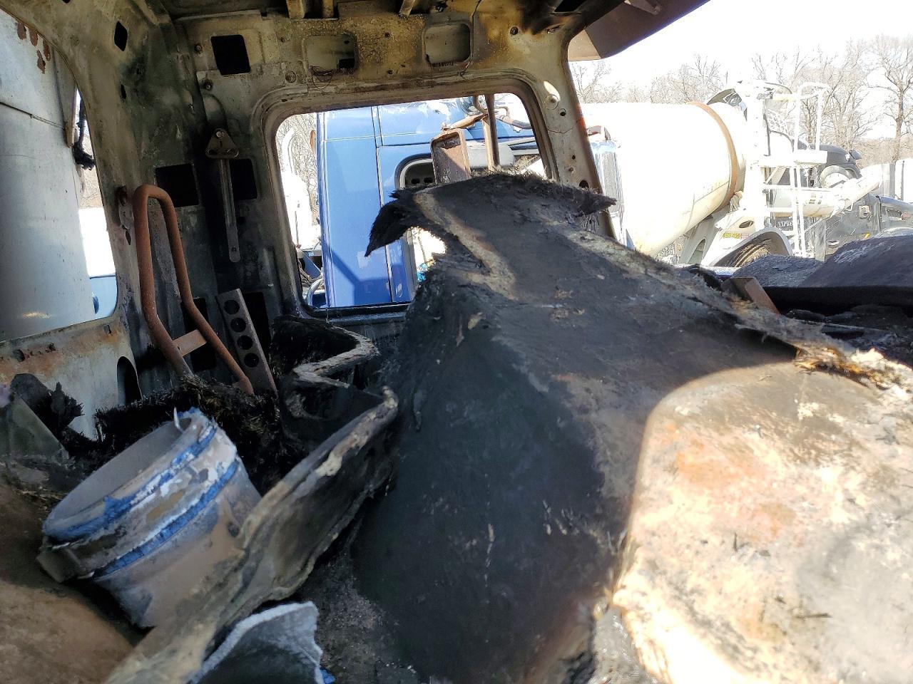 2017 Westenstar 2017 Western Star Conventional Dump Truck