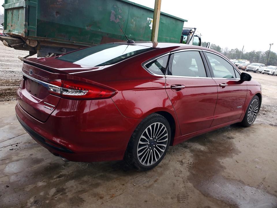 2017 Ford Fusion Titanium hev