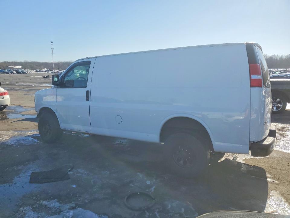 2021 Chevrolet Express G2500