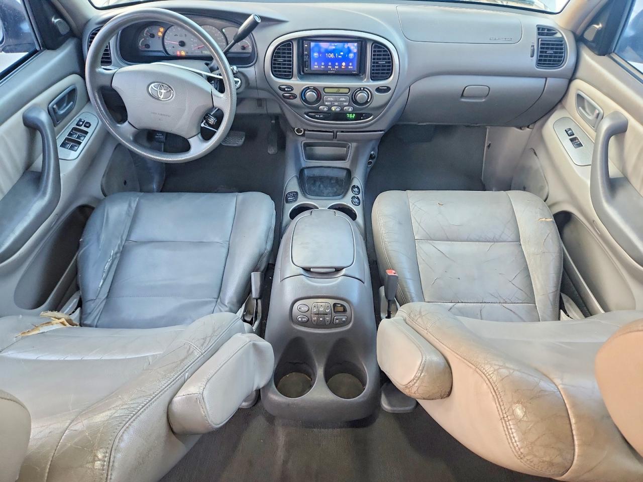 2004 Toyota Sequoia Limited