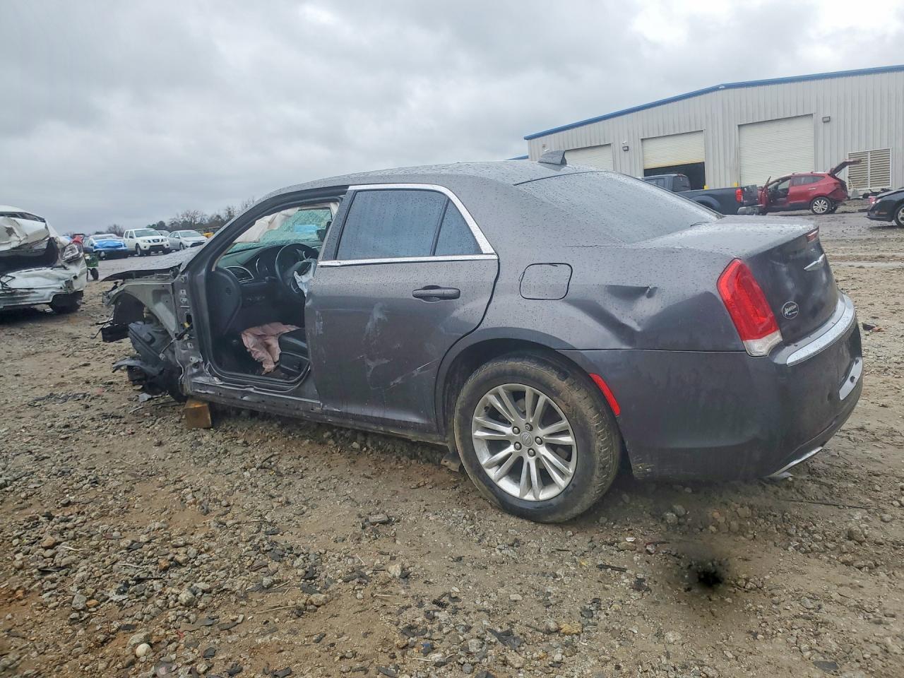 2017 Chrysler 300 Limited
