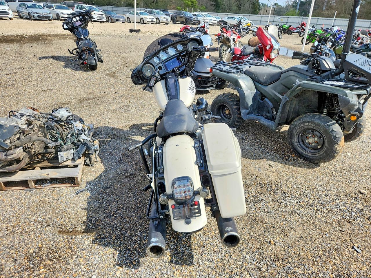 2023 Harley-Davidson Flhxst