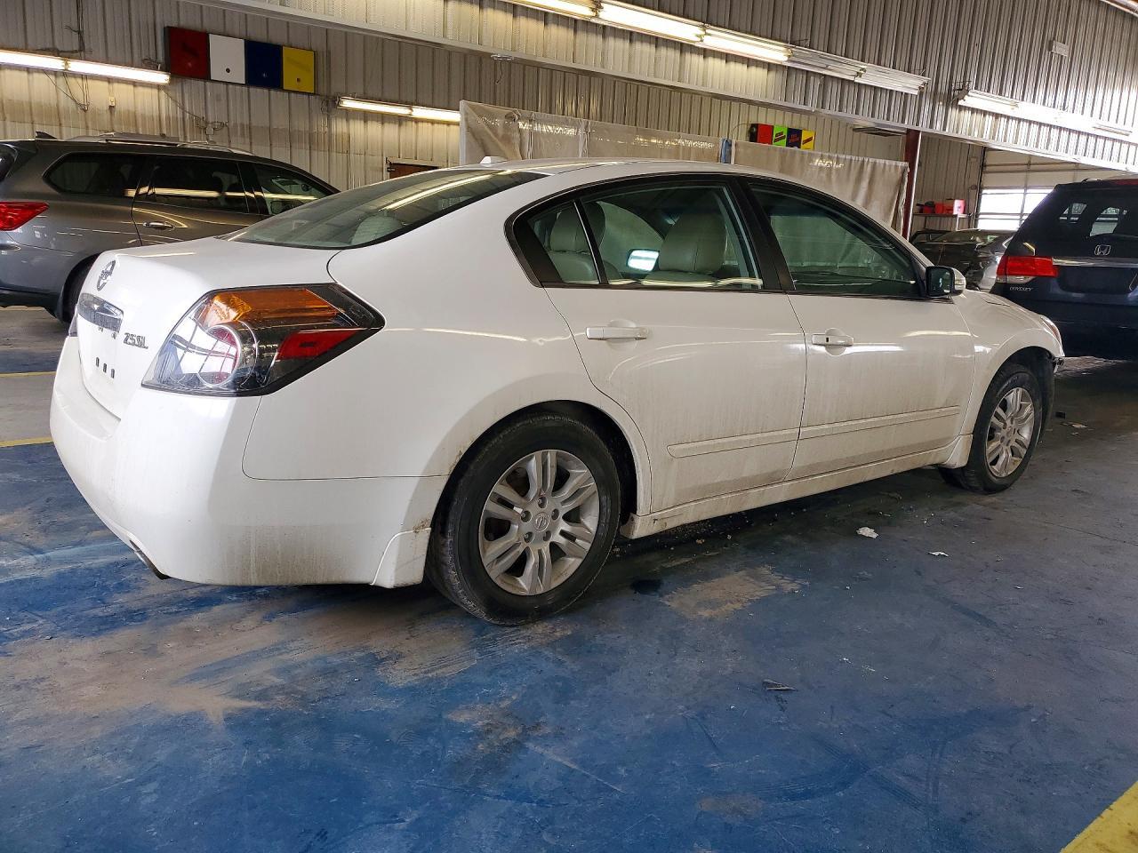 2012 Nissan Altima Base