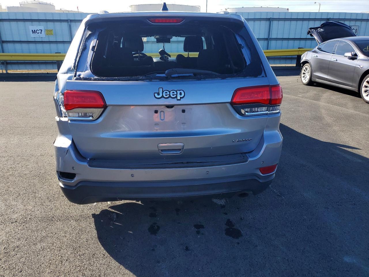 2016 Jeep Grand Cherokee Laredo