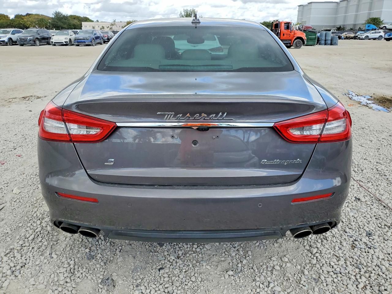 2018 Maserati Quattroporte s