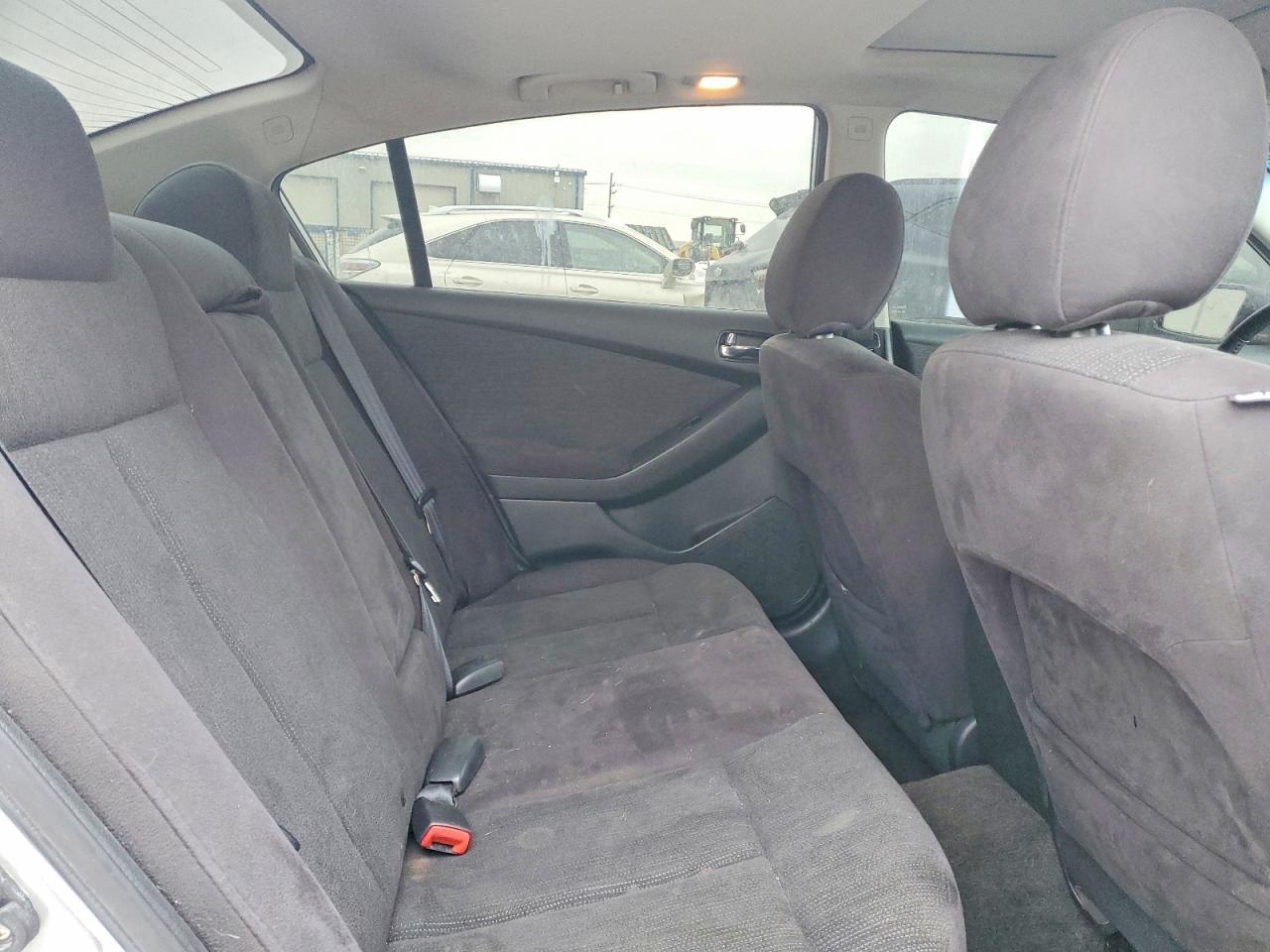 2010 Nissan Altima Base