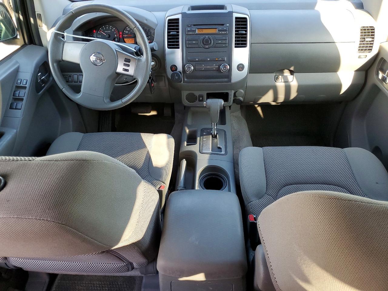 2010 Nissan Frontier SE V6