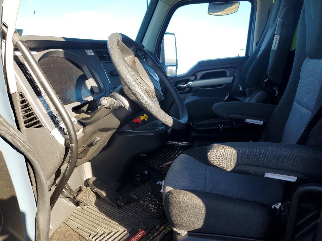 2026 Kenworth Tractor