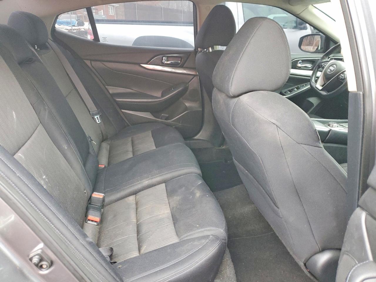 2019 Nissan Maxima s