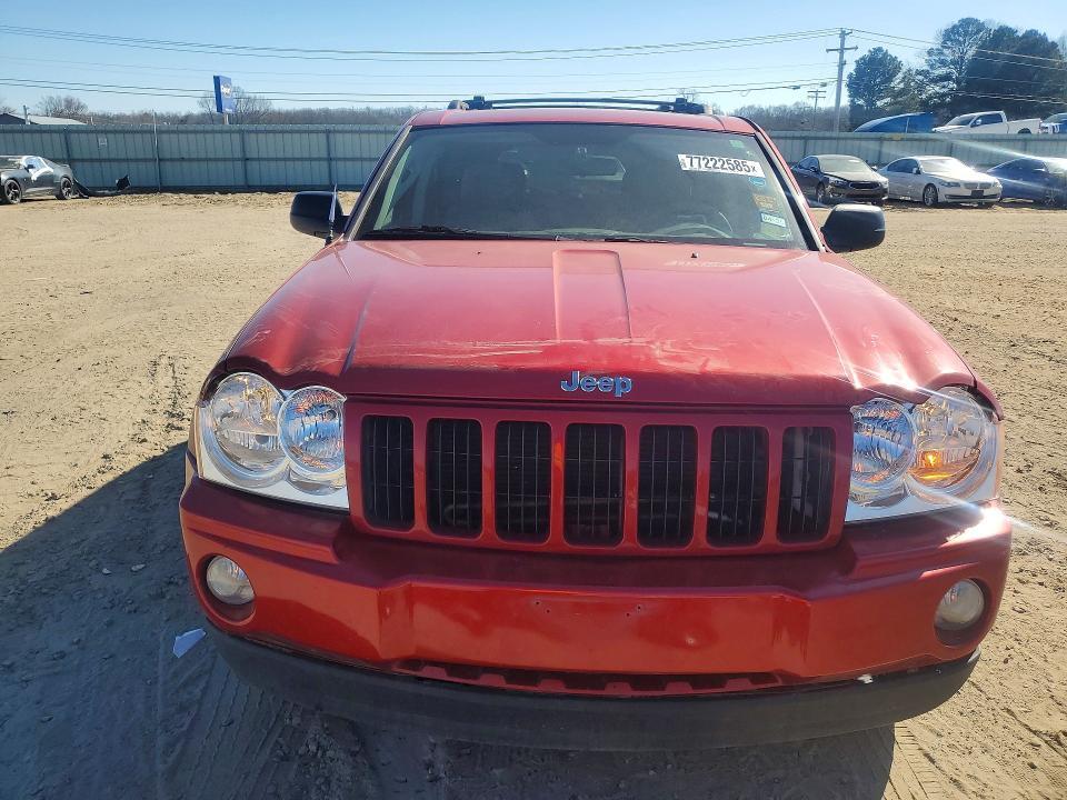 2005 Jeep Grand Cherokee Laredo