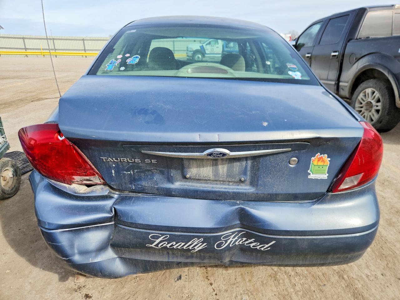 2001 Ford Taurus se