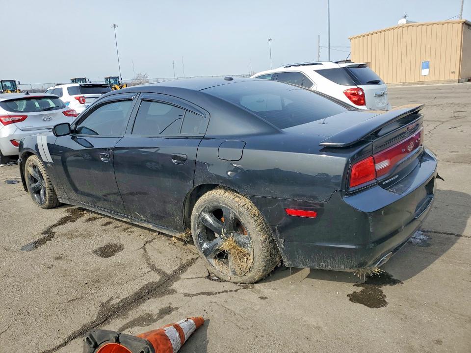 2011 Dodge Charger r