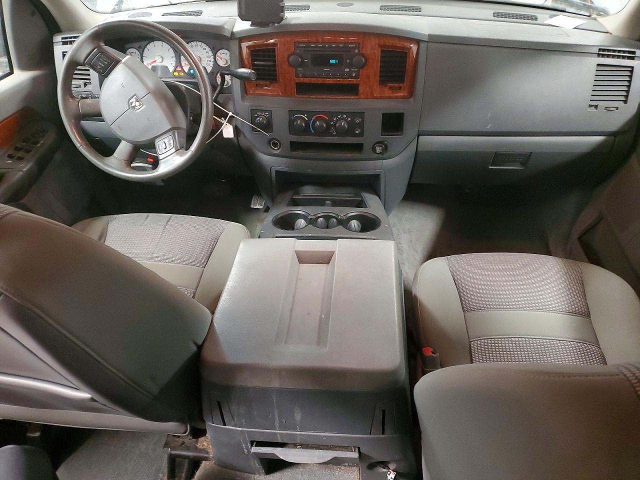 2006 Dodge RAM 1500 ST