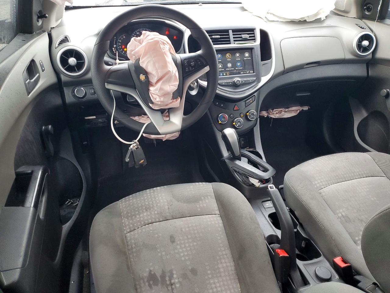 2018 Chevrolet Sonic ls