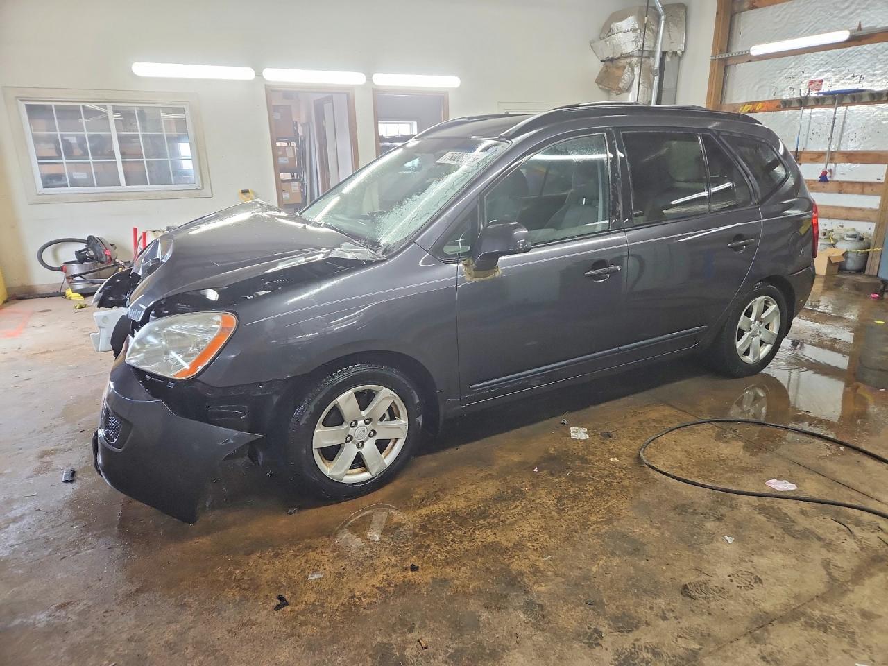 2008 KIA Rondo lx