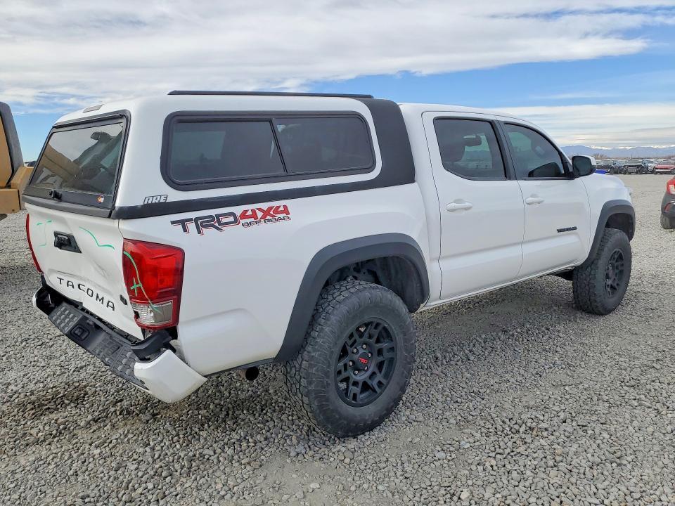 2017 Toyota Tacoma Double cab