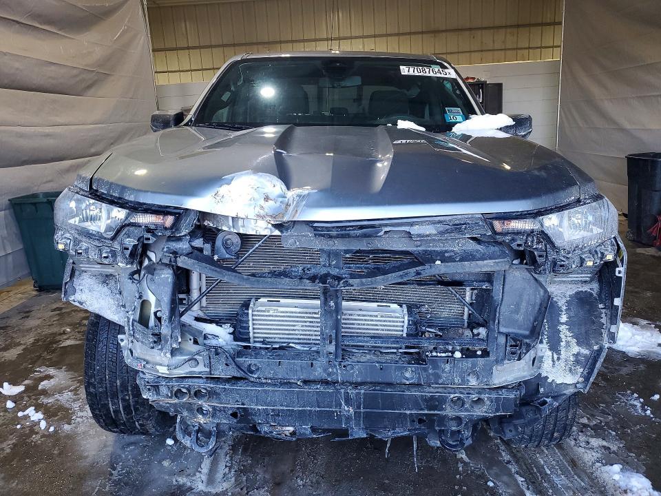 2023 Chev Colorado