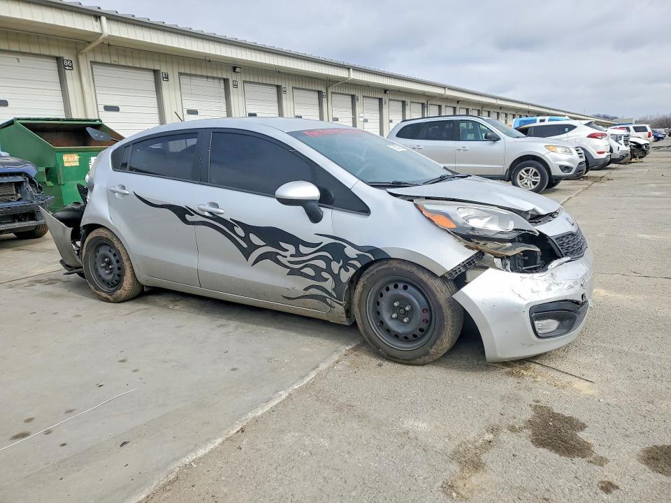2015 KIA Rio lx