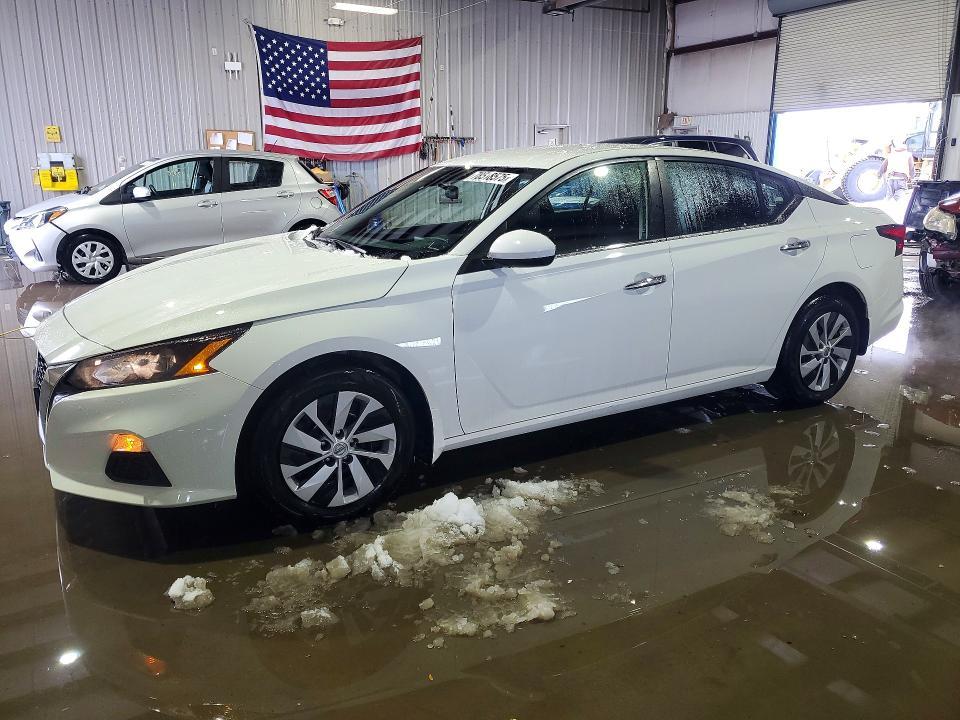 2022 Nissan Altima 2.5 s