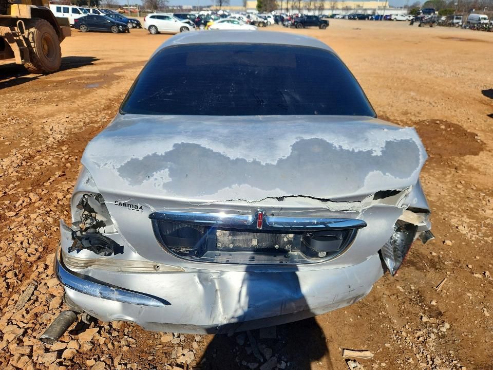 2001 Lincoln Continental