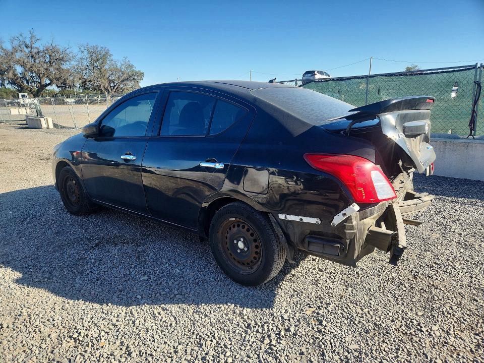 2016 Nissan Versa 1.6 sv