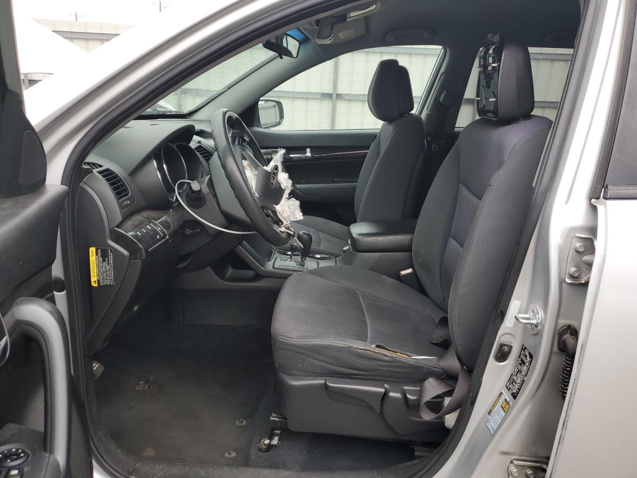 2011 KIA Sorento lx