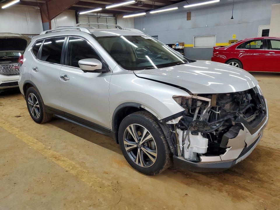 2020 Niss Rogue sv