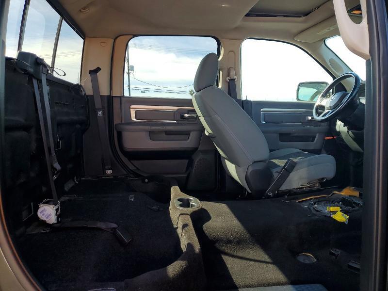 2016 Dodge Ram 1500 slt