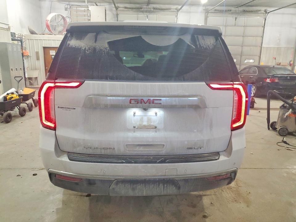 2022 GMC Yukon slt