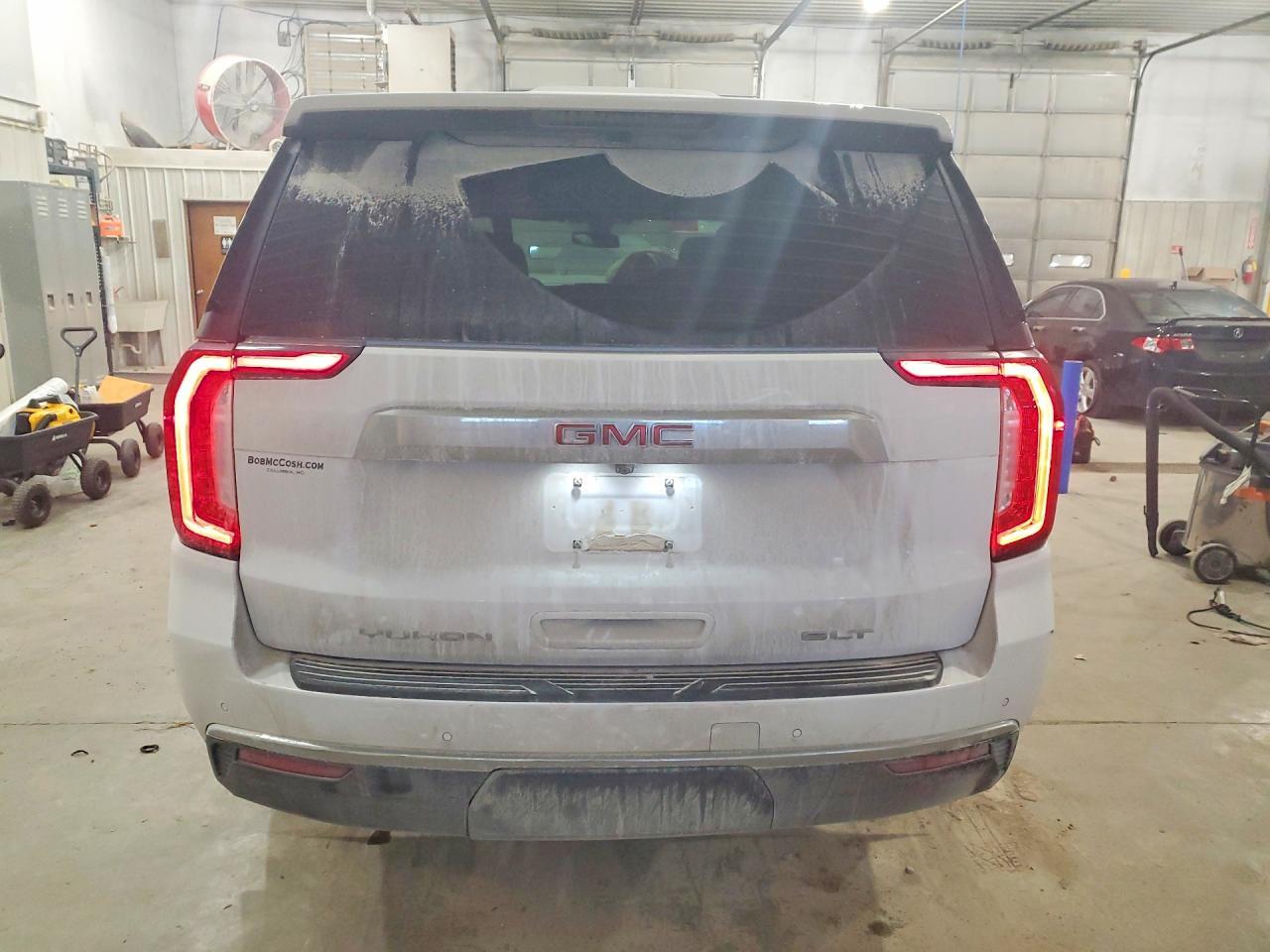 2022 GMC Yukon slt