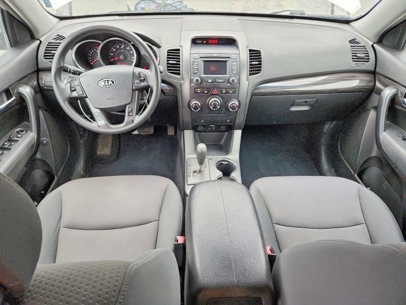 2013 KIA Sorento lx