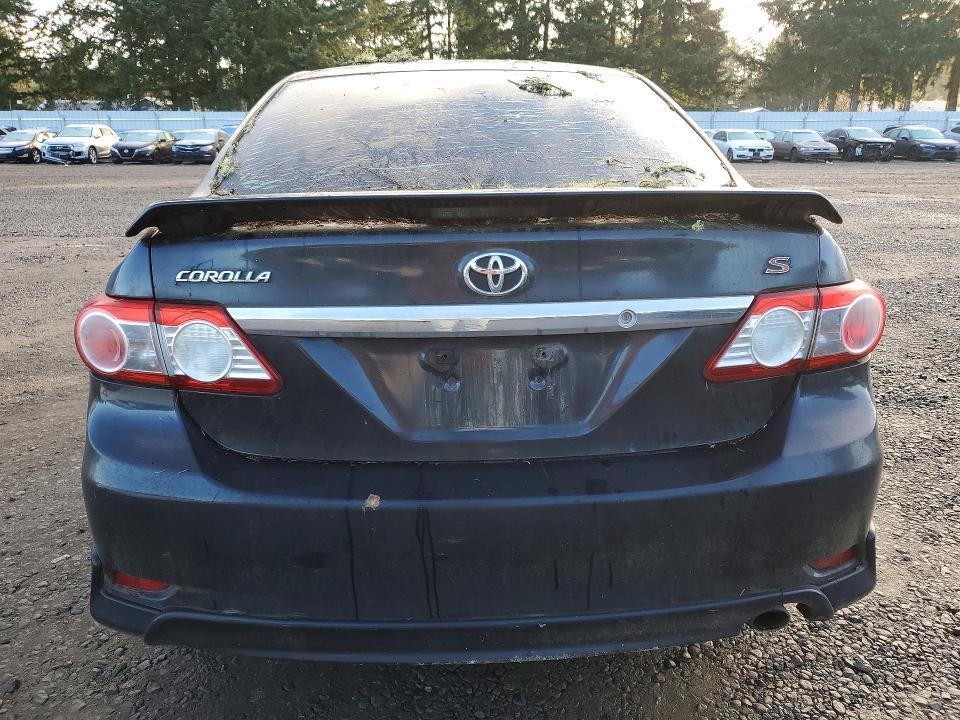 2013 Toyota Corolla s