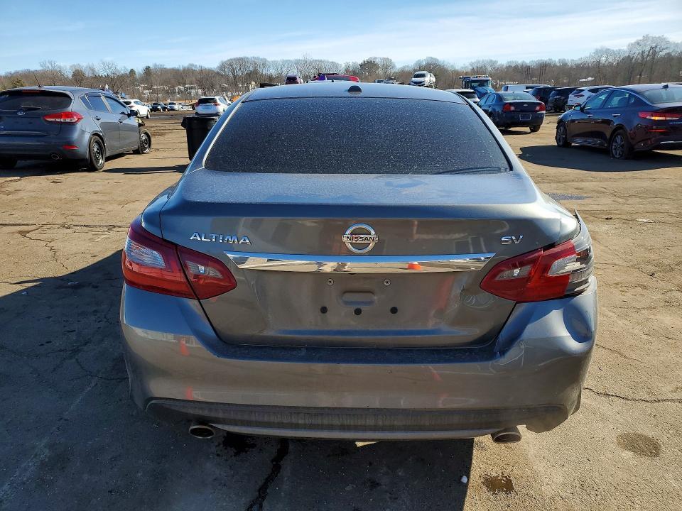 2018 Niss Altima 2.5