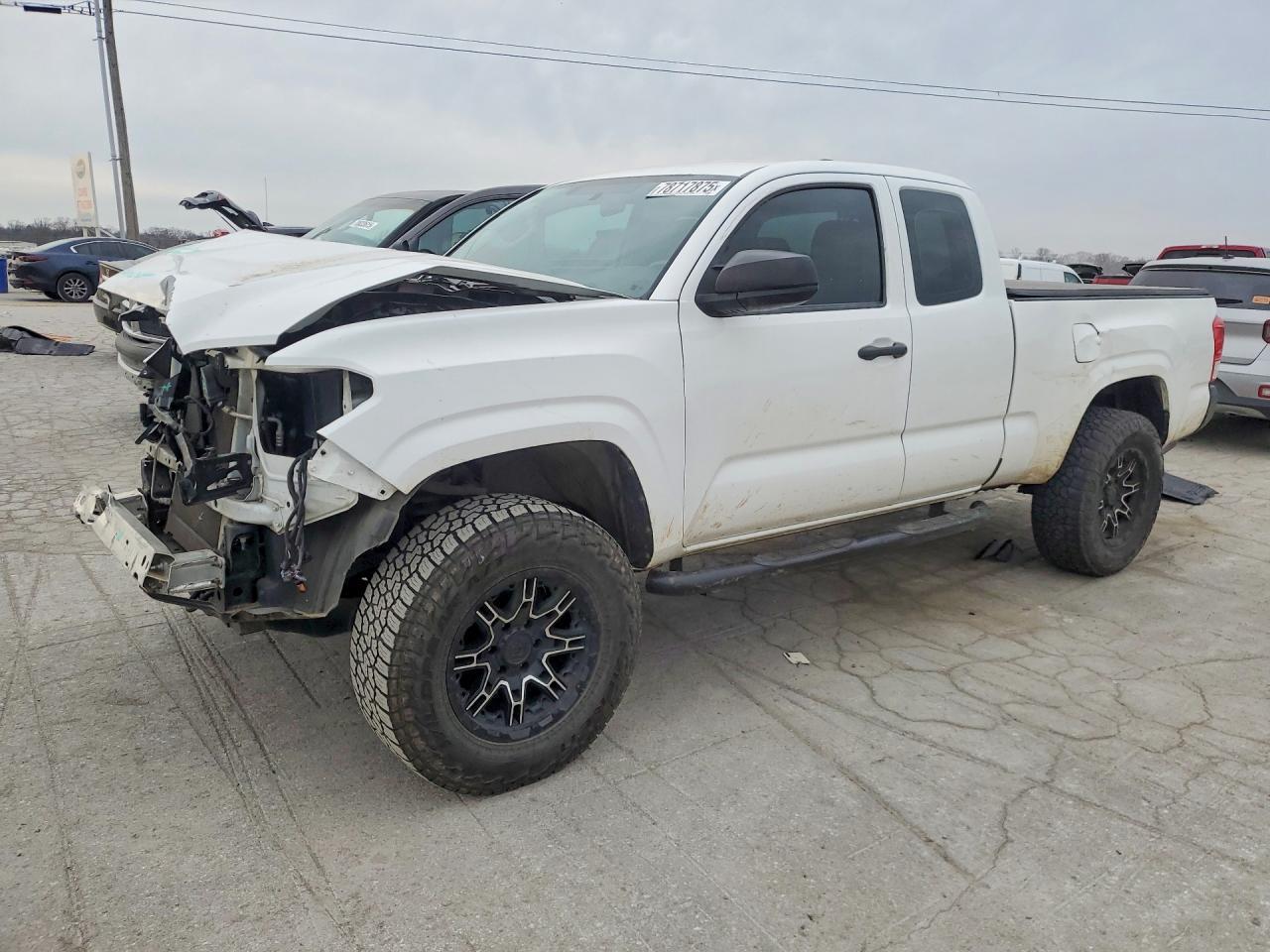 2017 Toyota Tacoma SR