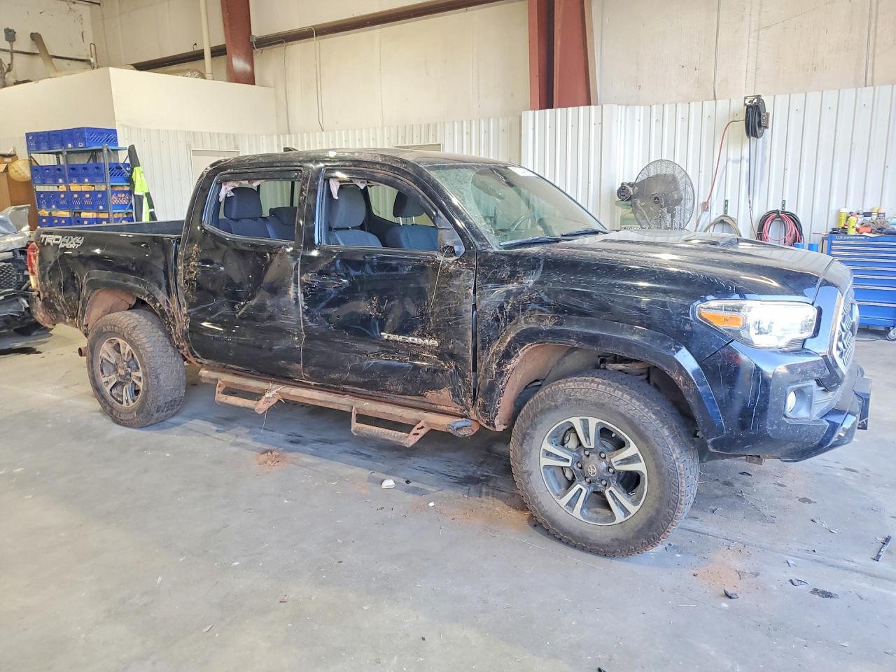 2018 Toyota Tacoma TRD Sport