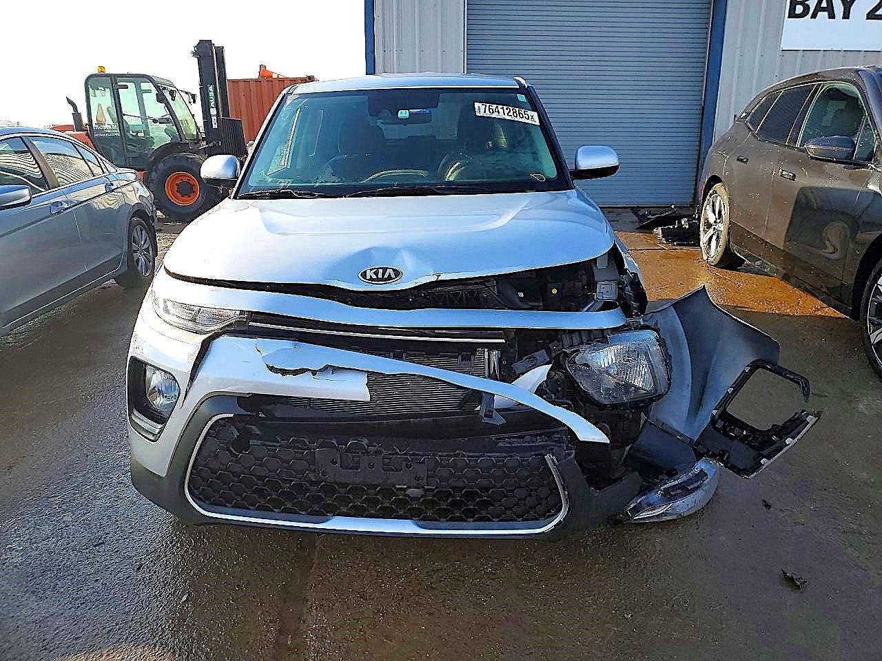 2021 KIA Soul s
