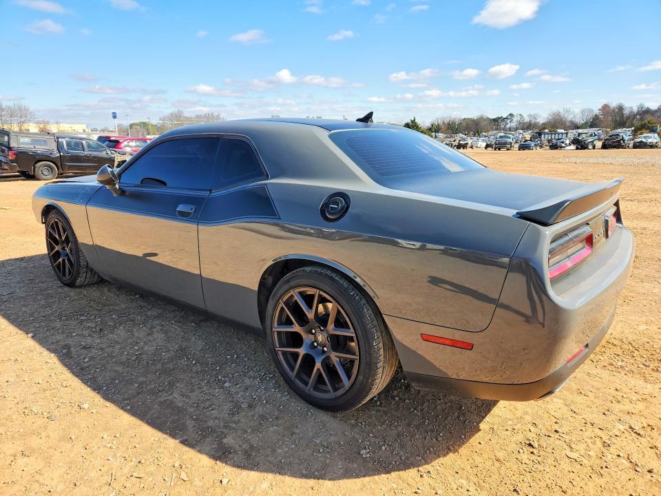 2017 Dodge Challenger r