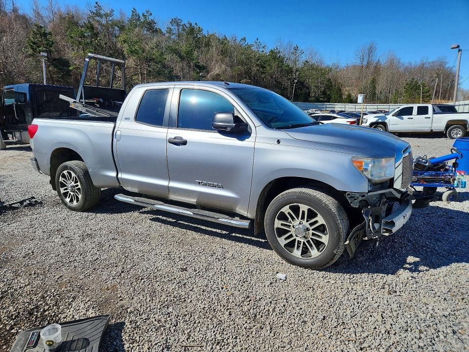 2013 Toyota Tundra Double Cab SR5