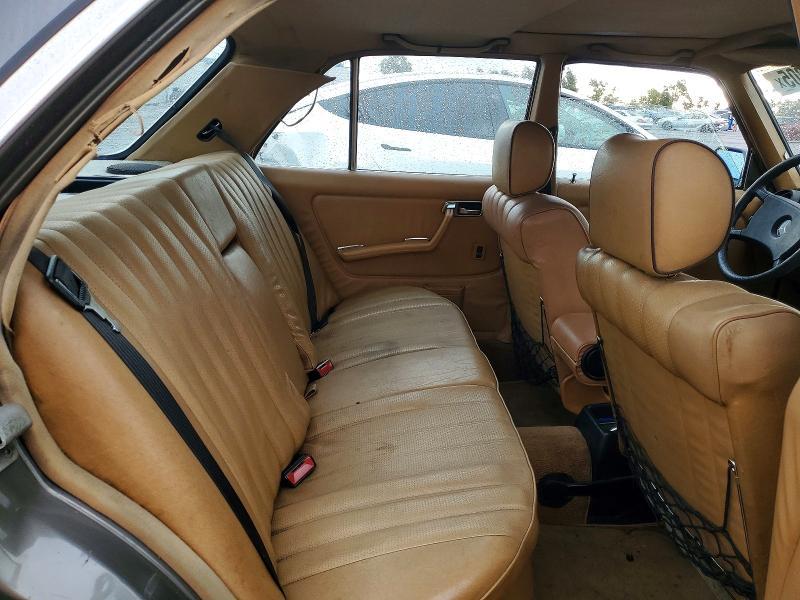 1982 Mercedes-Benz 300 dt