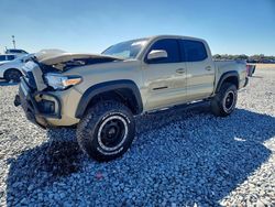 Compre camiones salvage a la venta ahora en subasta: 2016 Toyota Tacoma Double Cab