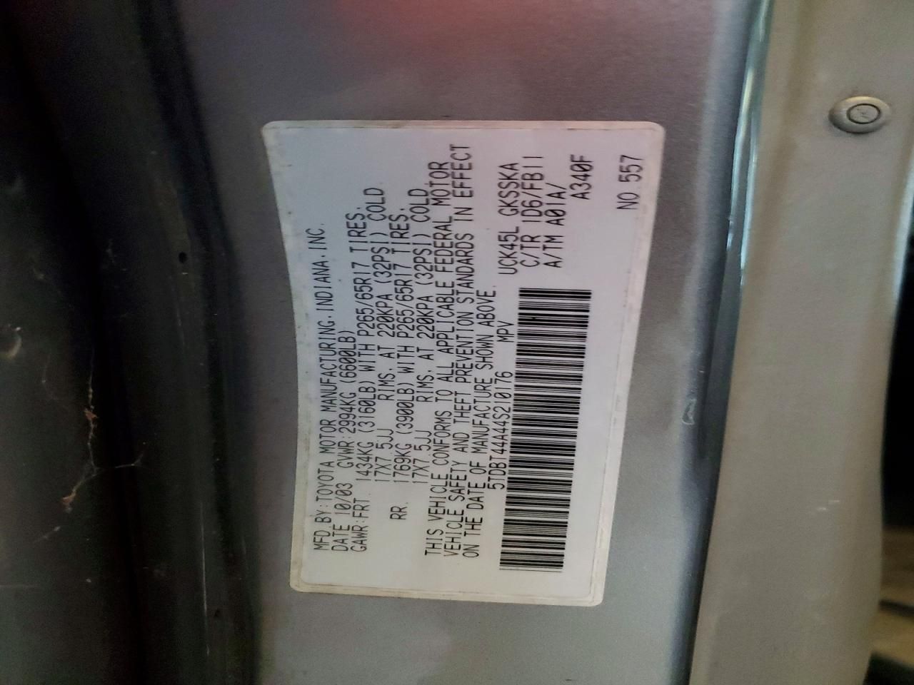 2004 Toyota Sequoia SR5