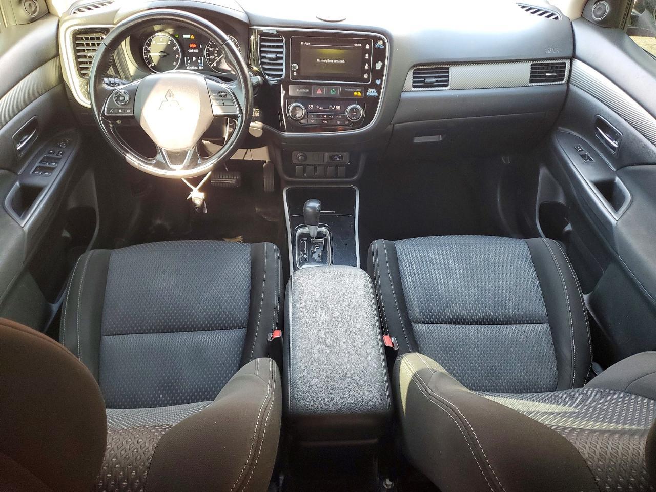 2017 Mitsubishi Outlander se