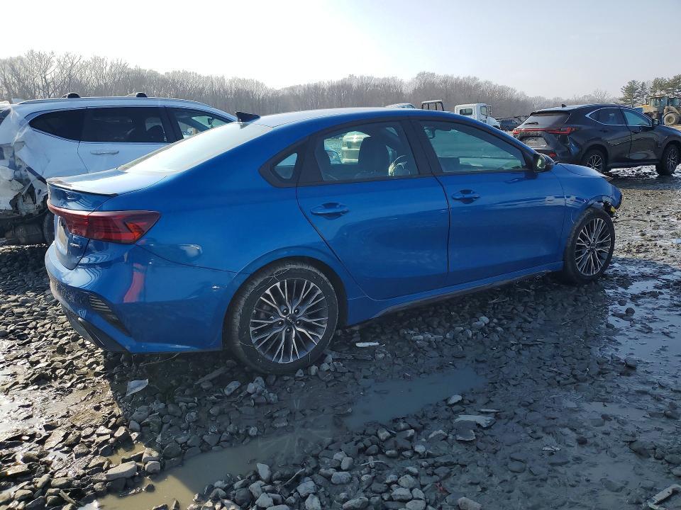 2022 KIA Forte gt Line