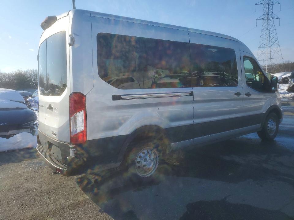 2025 Ford Transit T-350