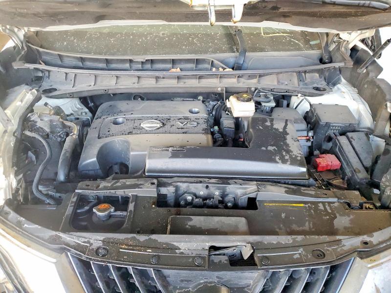 2016 Nissan Murano s